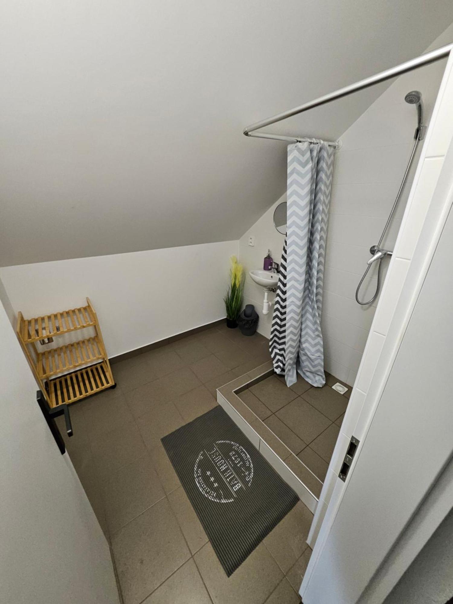 Hotel Squash Centrum Prievidza Habitación foto